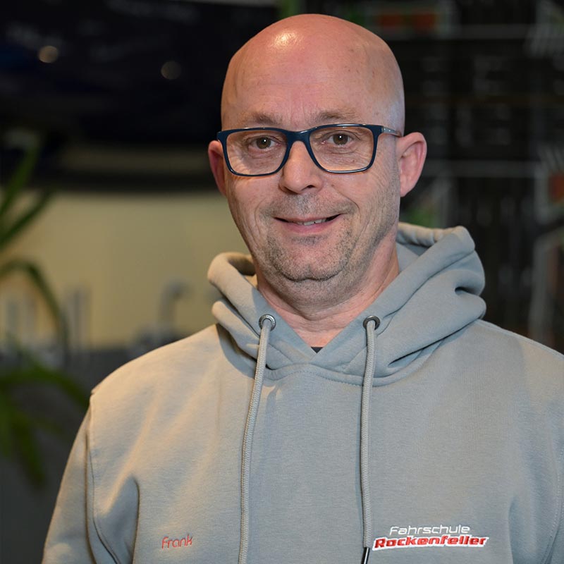 Frank-Becker Frank Becker, Fahrlehrer